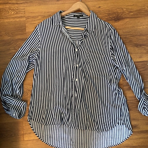 Blouse - Picture 1 of 1